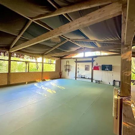 Penedo Escape Retreat *